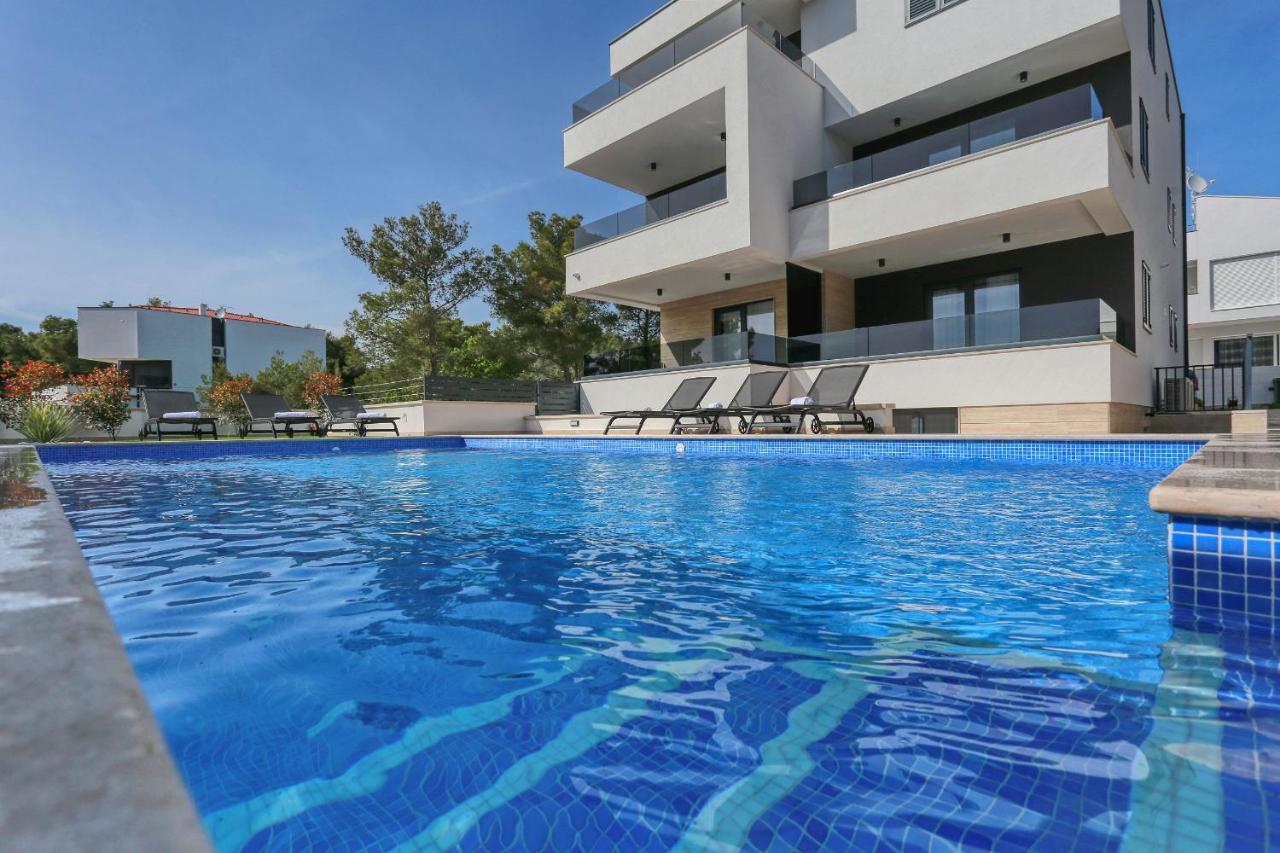 Ankora 2 With Heated Pool Biograd Na Moru