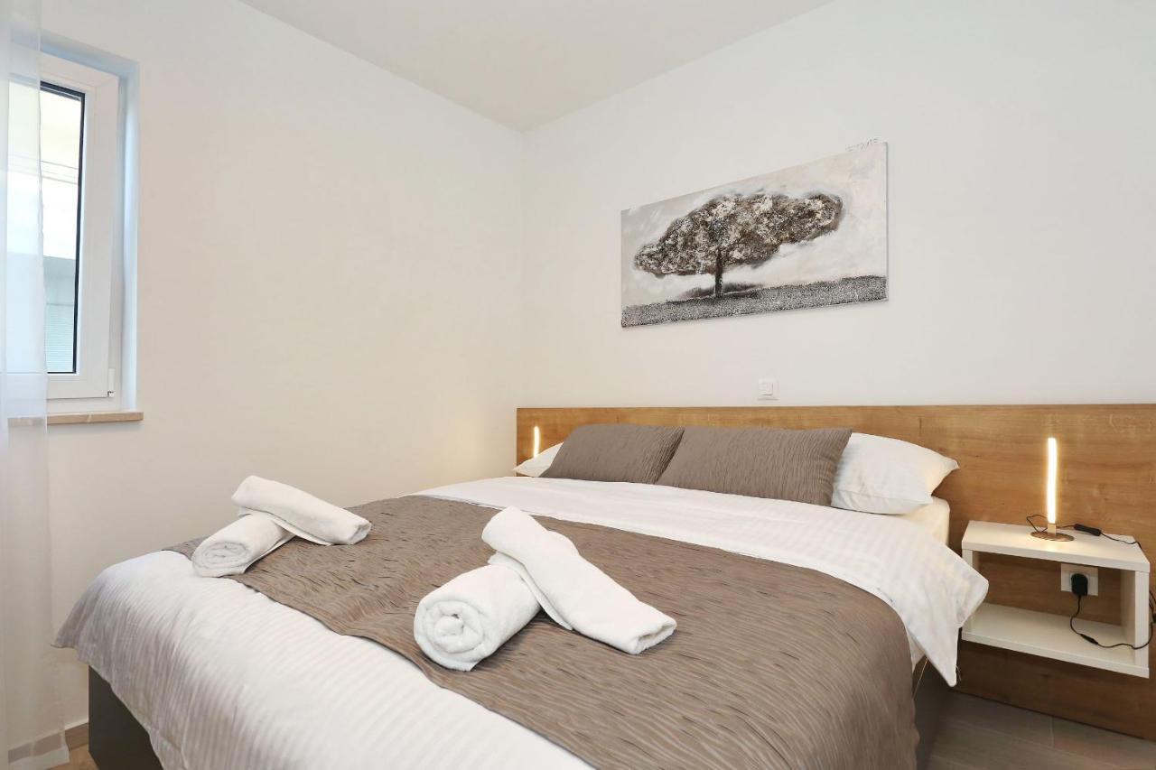 Ankora 2 With Heated Pool *