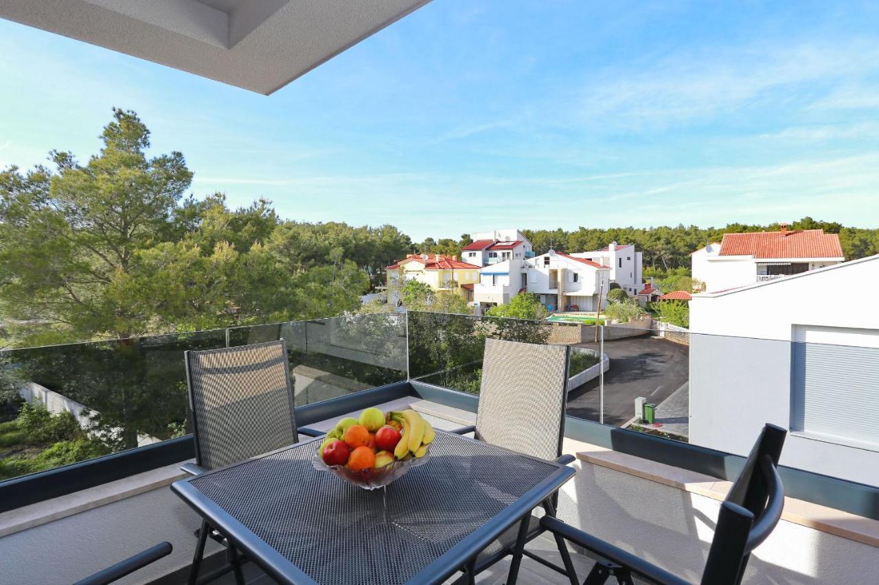Apartmán Ankora 2 With Heated Pool *