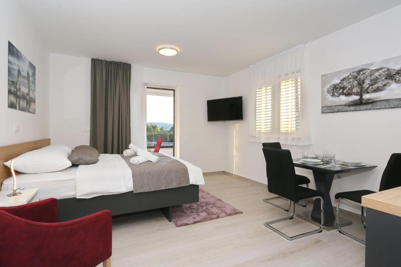 Ankora 2 With Heated Pool Apartment *
