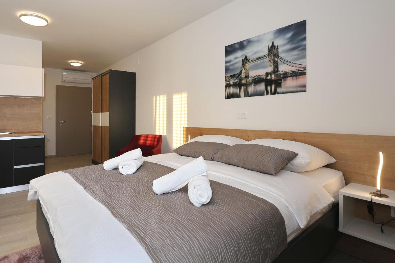 Ankora 2 With Heated Pool Biograd Na Moru
