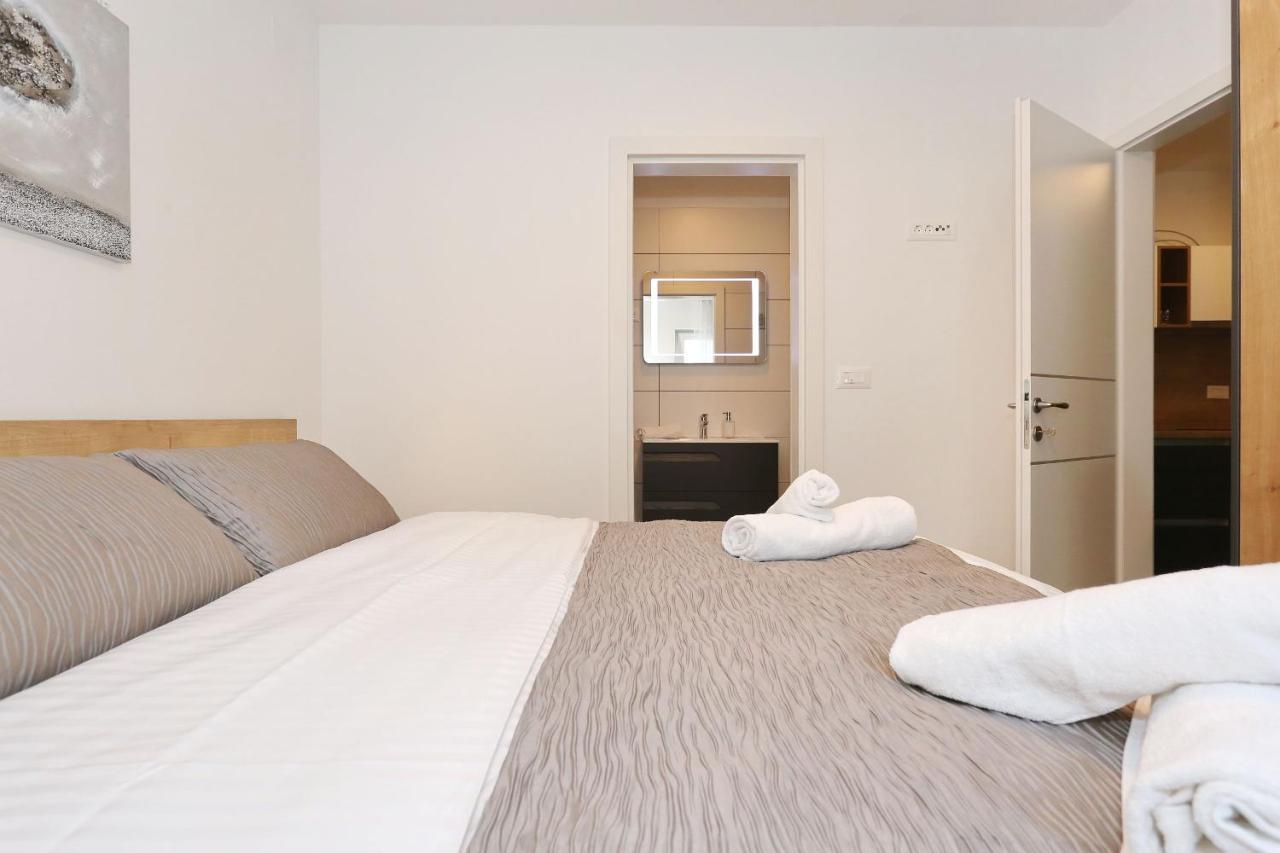 Ankora 2 With Heated Pool