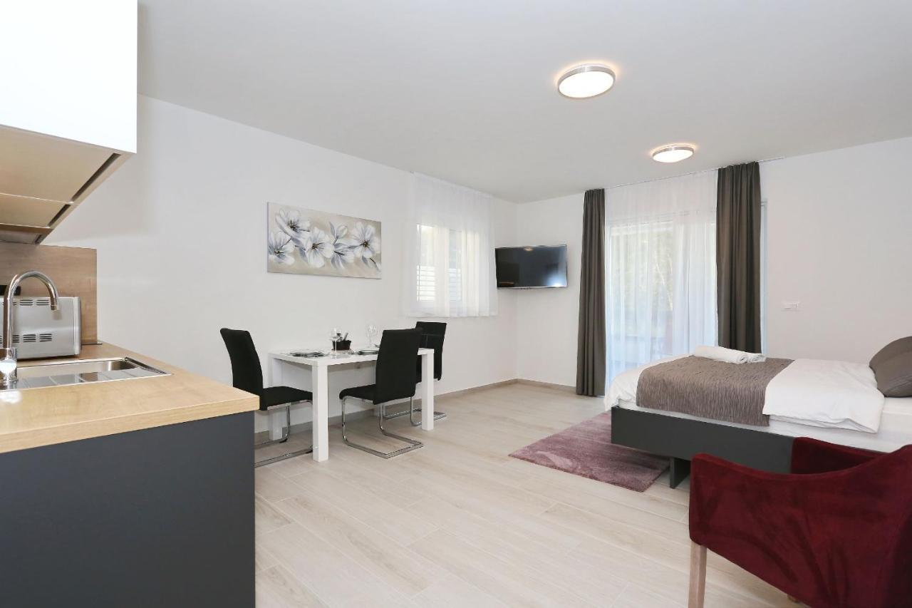 Ankora 2 With Heated Pool